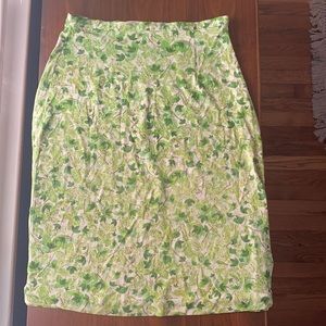 Vintage 100% silk Diane vonFurstenberg skirt